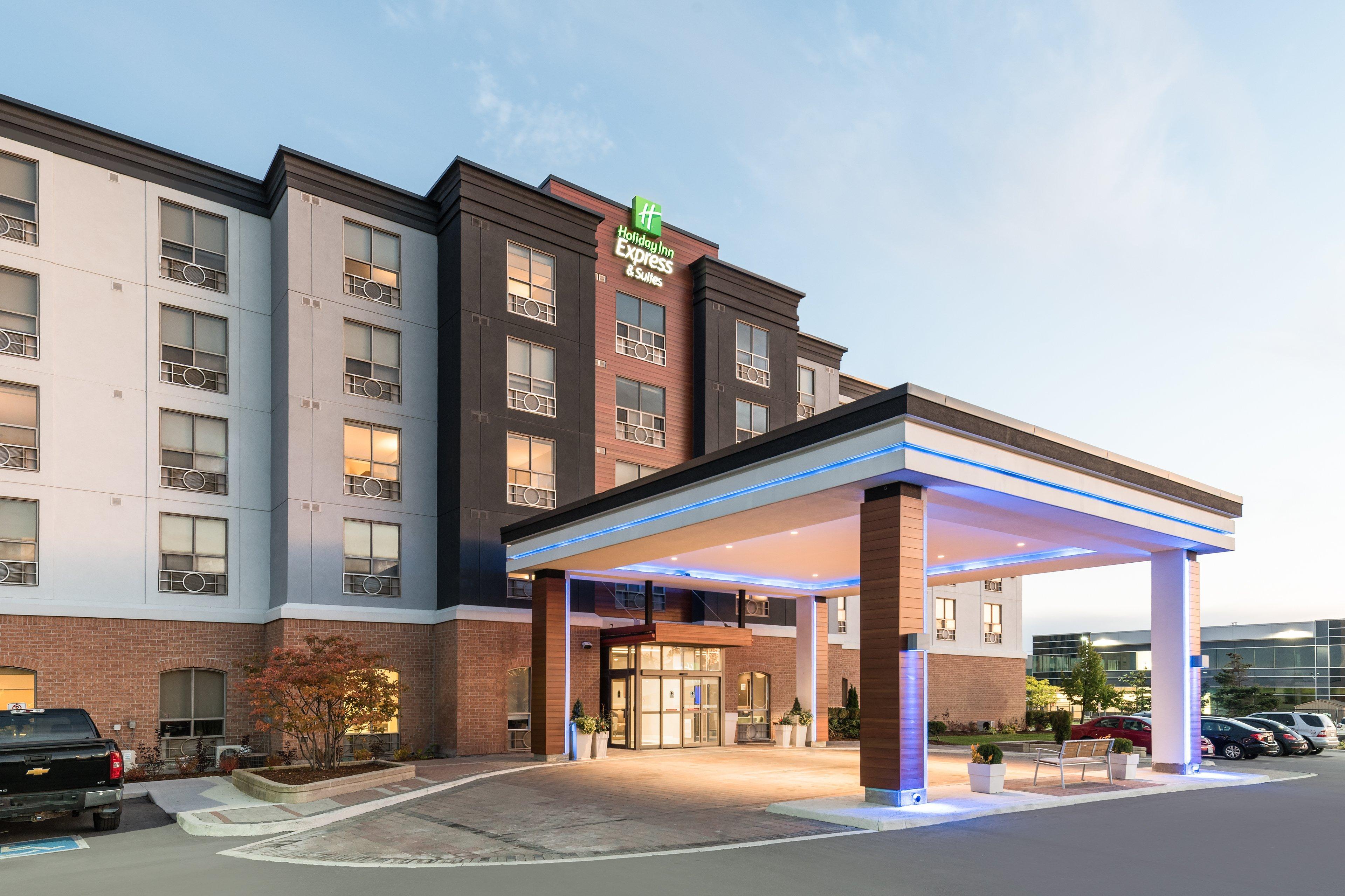 Holiday Inn Express Hotel & Suites Milton By Ihg Buitenkant foto
