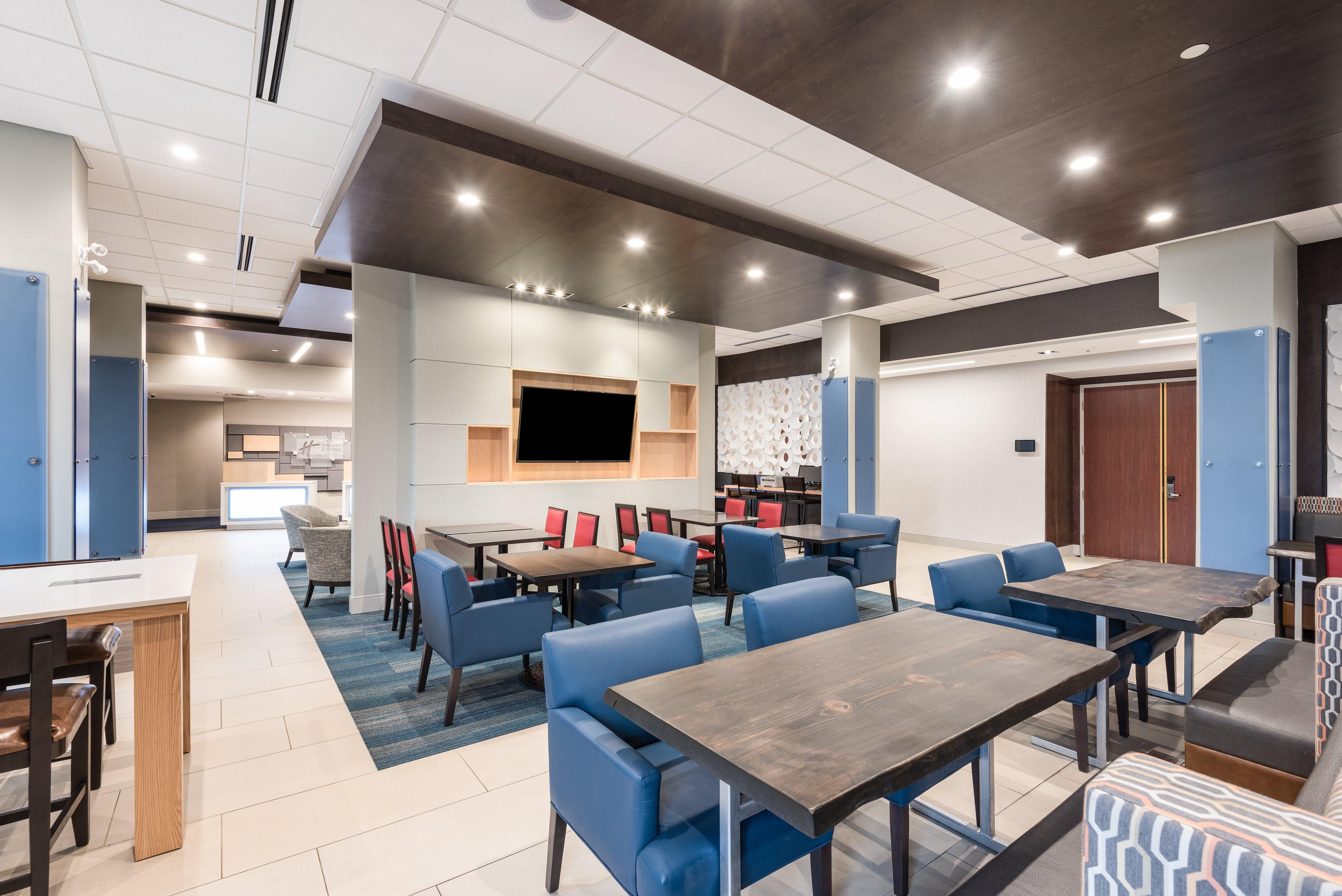 Holiday Inn Express Hotel & Suites Milton By Ihg Buitenkant foto