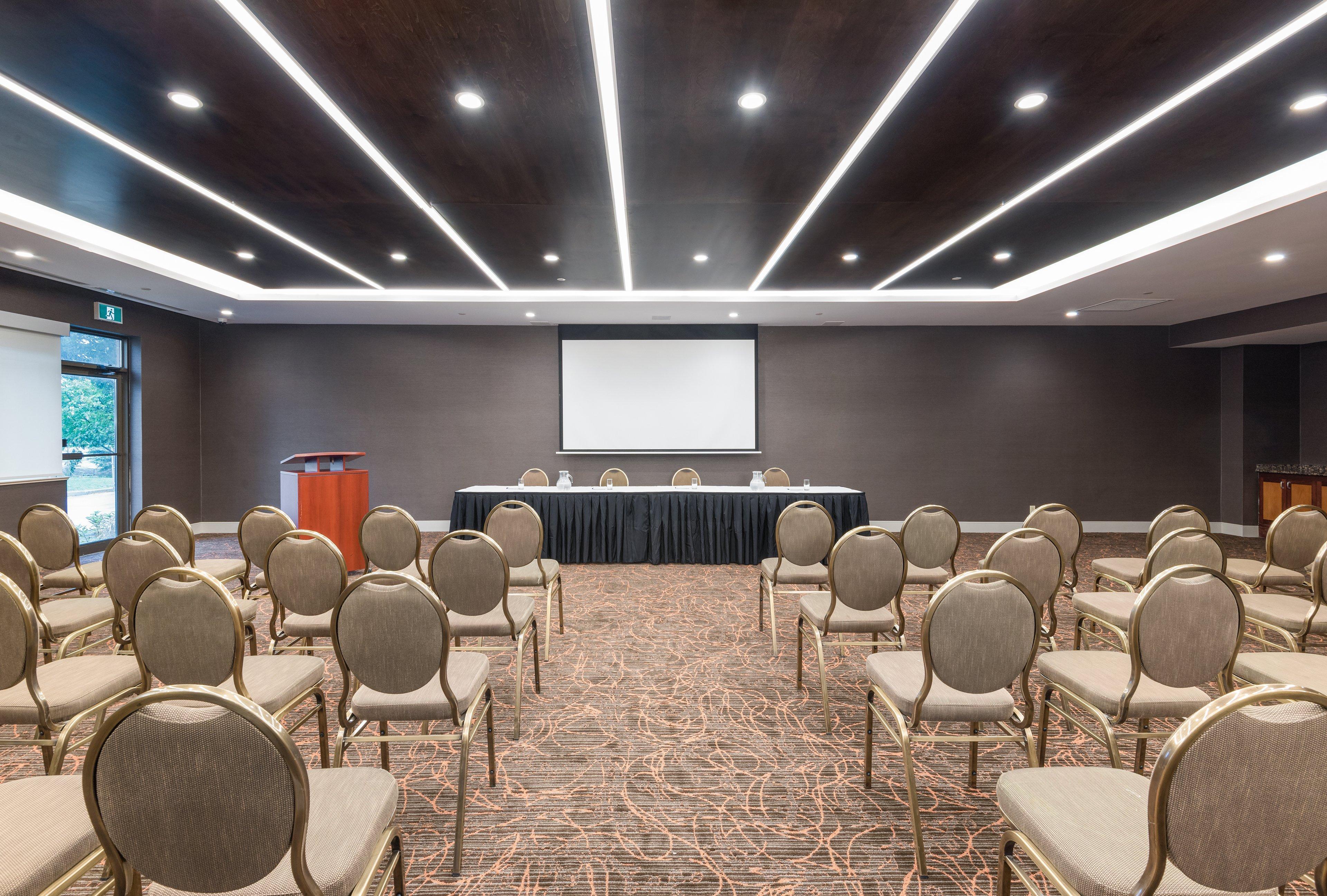 Holiday Inn Express Hotel & Suites Milton By Ihg Buitenkant foto
